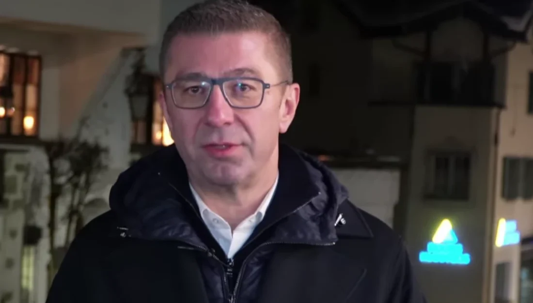 Makedonya Başbakanı Mickoski, Davos'ta yatırım vizyonunu paylaşıyor ve ekonomik büyüme