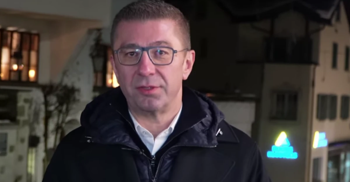 Makedonya Başbakanı Mickoski, Davos'ta yatırım vizyonunu paylaşıyor ve ekonomik büyüme